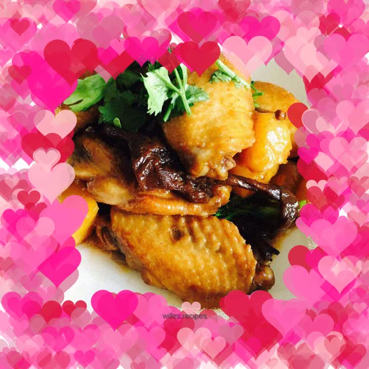 Grilled Chicken Wings with Hazel Mushroom