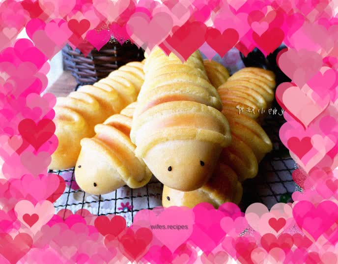 Caterpillar Bean Paste Bread