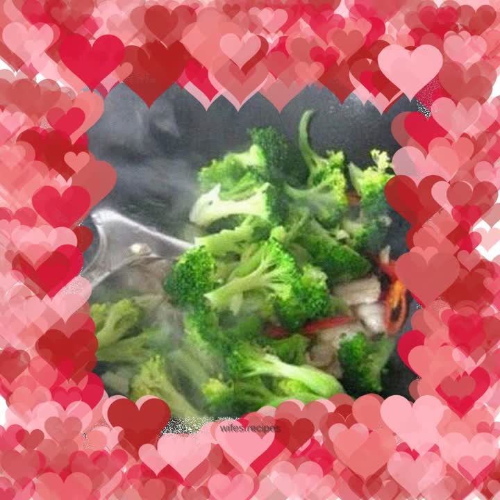 Stir-fried pork with broccoli