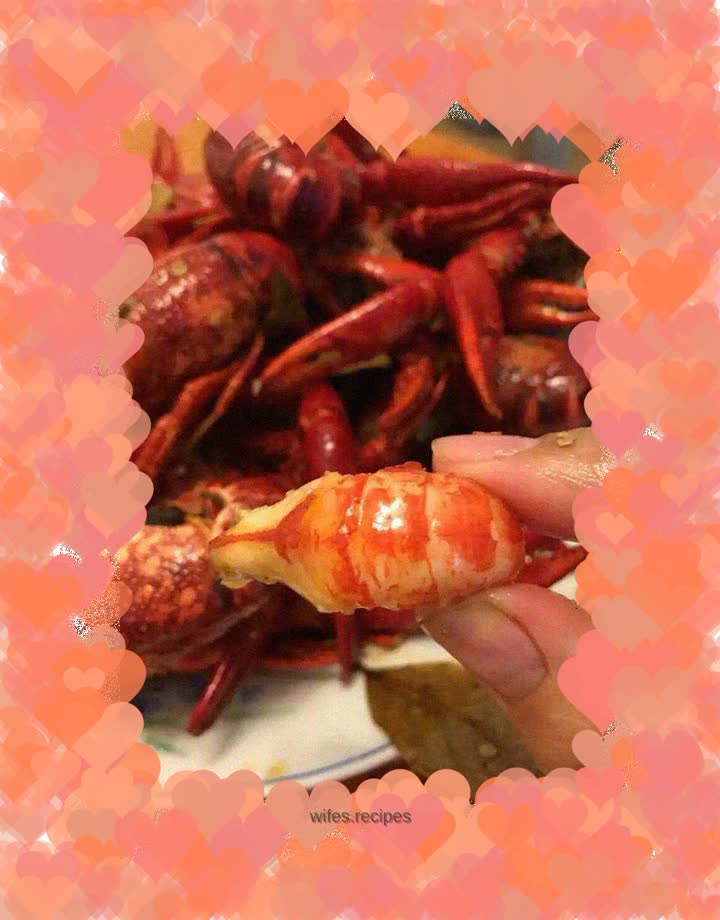 Thirteen-flavor crayfish
