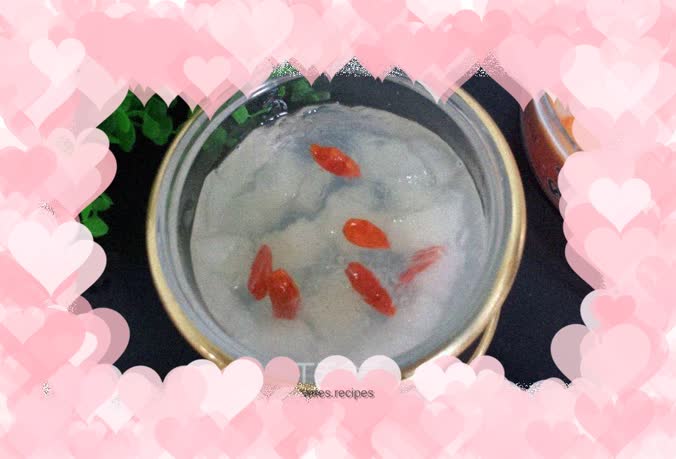 Bird's Nest with Rock Sugar and Snow Pear