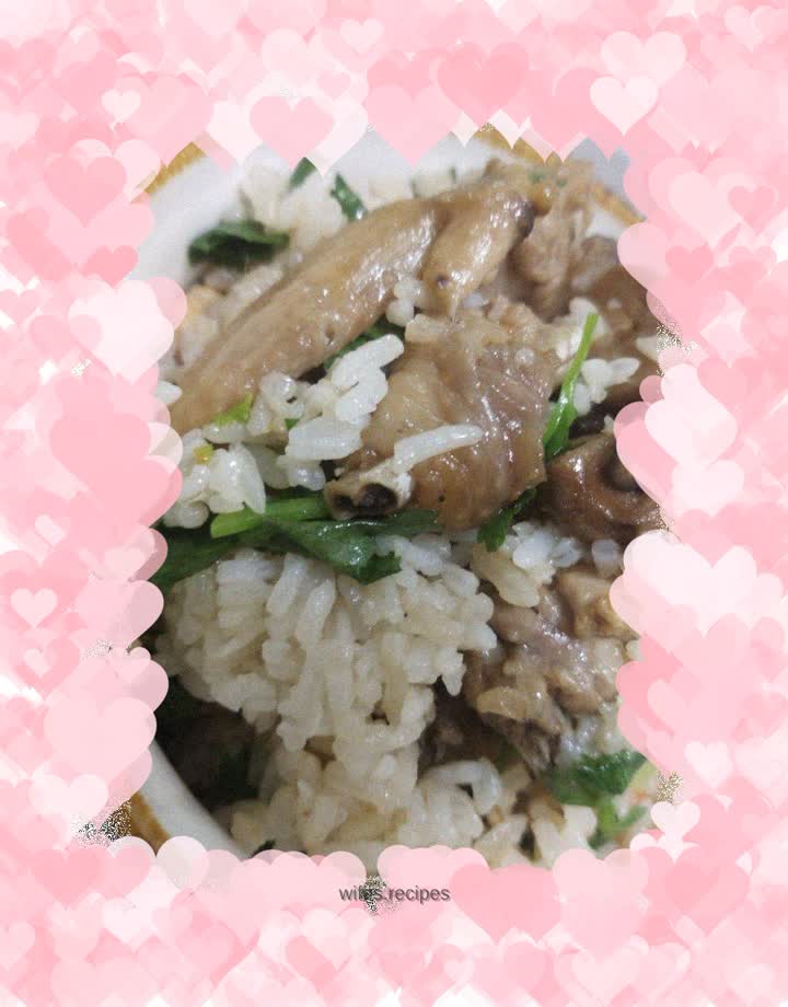 Braised rice with mushrooms and chicken