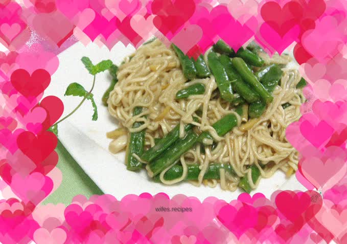 Braised noodles with green beans