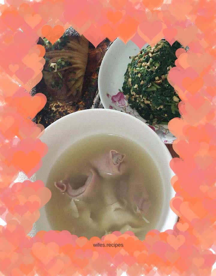 Pork belly stewed with isinglass and lotus seeds...