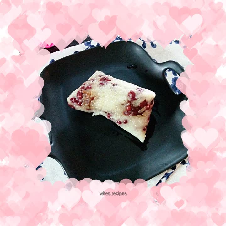 Red bean and candied dates rice dumplings