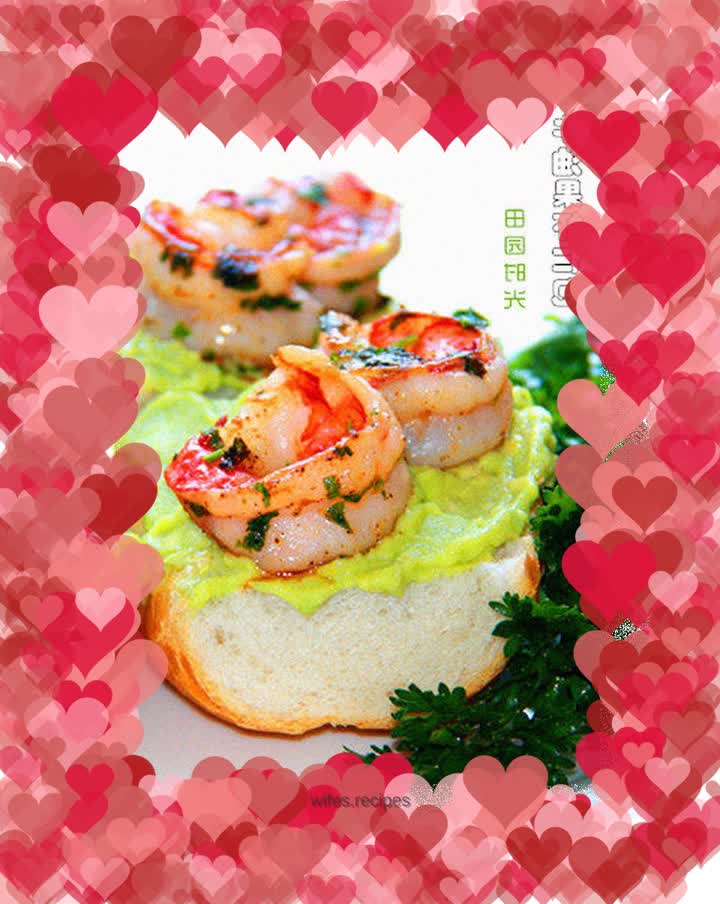 Healthy Western lunch--avocado and shrimp buns