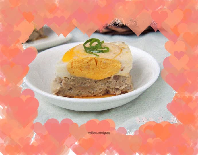 Steamed egg with lotus root cake