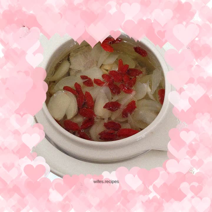 [Stewed Lean Pork with Lotus Seeds and Lily]----Moisturizing and Healthy Soup