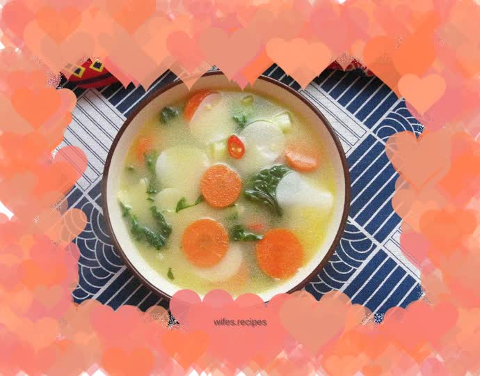 Carrot, cabbage and rice cake soup