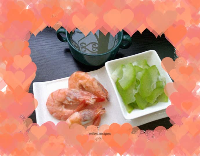 Boiled white shrimp and winter melon soup