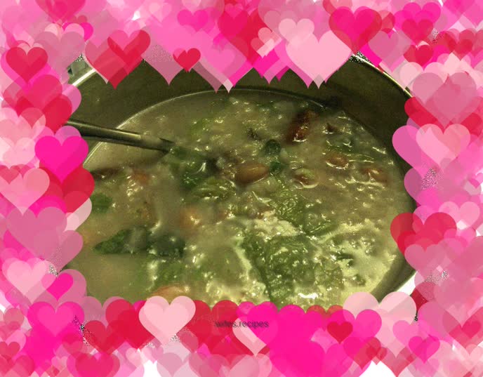 Suckling Pig Peanut Porridge