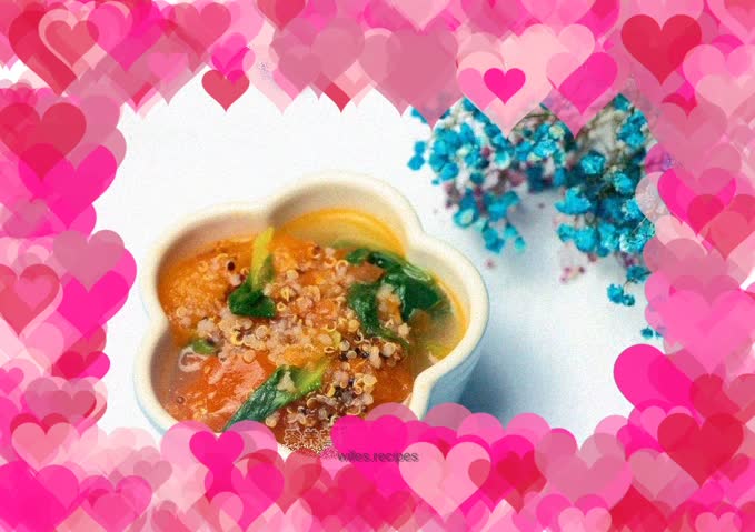 Quinoa, greens and tomato soup