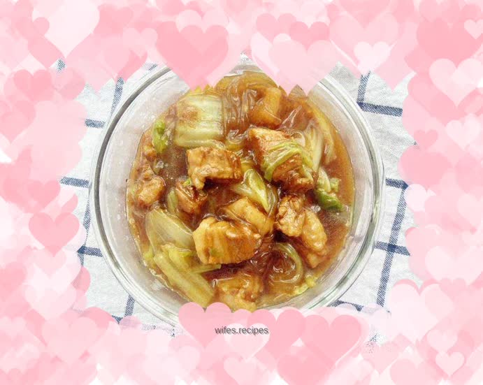 Pork belly and cabbage stew