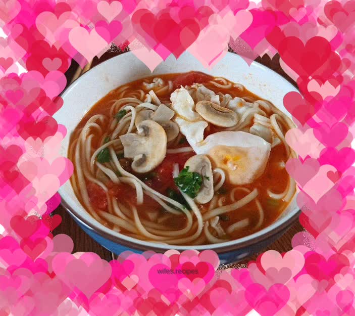 Tomato Mushroom Egg Noodle Soup