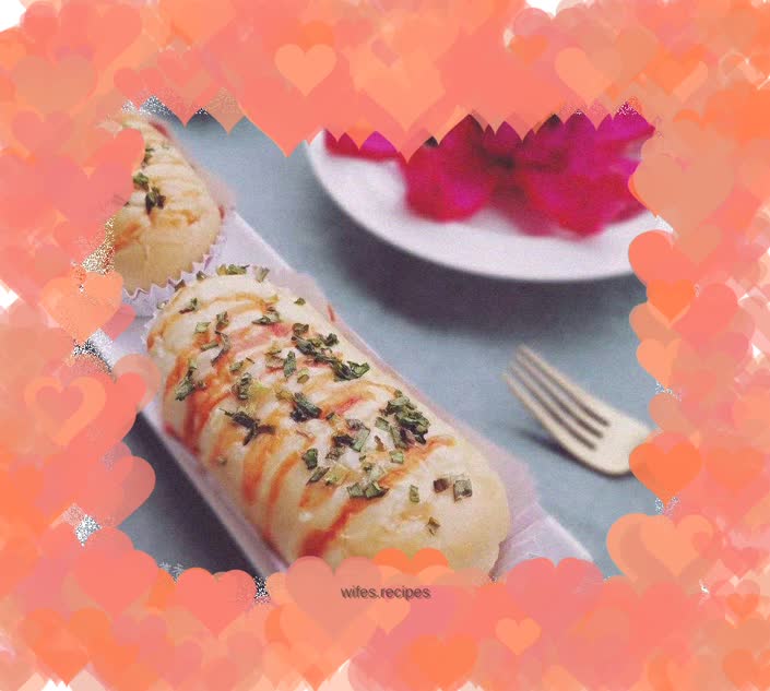 Chives and meat floss bread