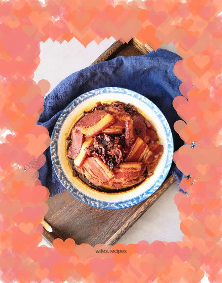 Braised pork with pickled vegetables