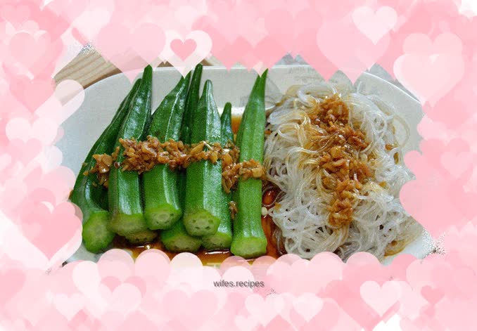 Garlic vermicelli mixed with okra