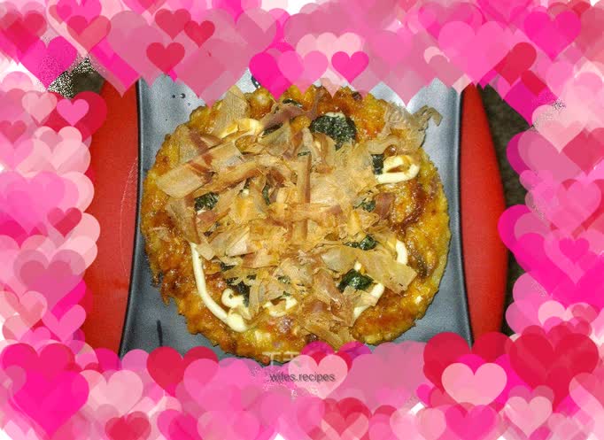 Okonomiyaki (Japanese vegetable pancake)