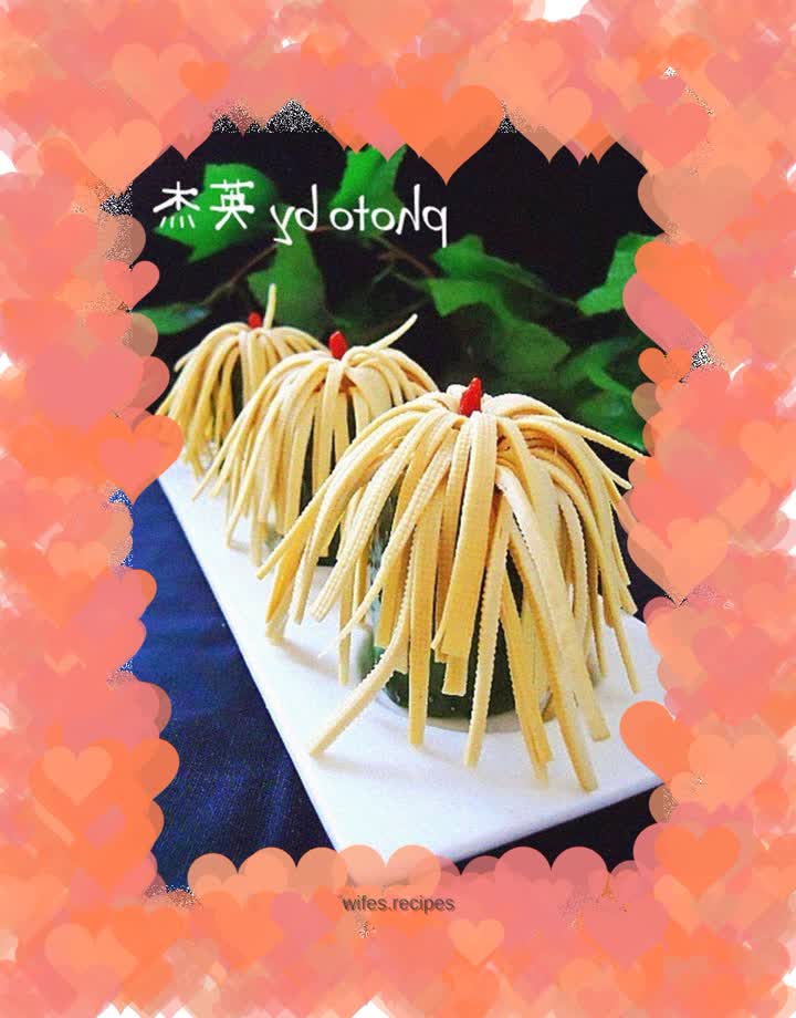 Jade Candle Blooming Chrysanthemum