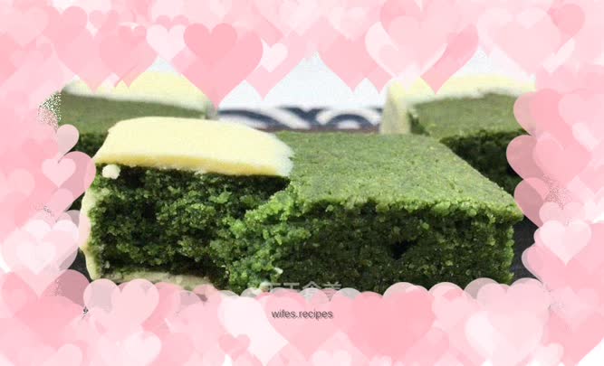 Matcha crispy chocolate brownie, sweet white chocolate, milky cheese, combining the aroma of milk and tea.
