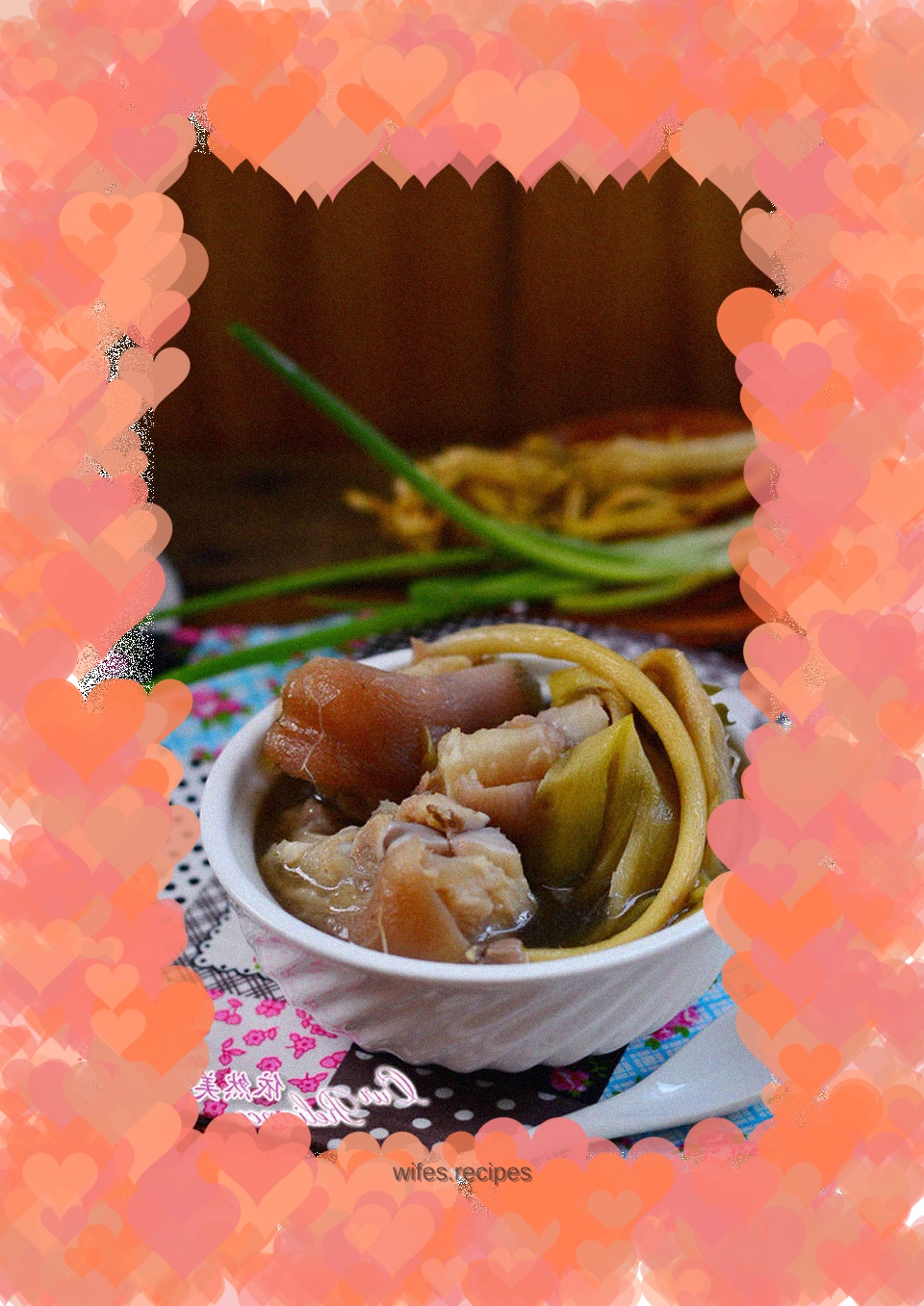 Summer nutritious soup---Bawang flower pig's feet soup (clay pot)