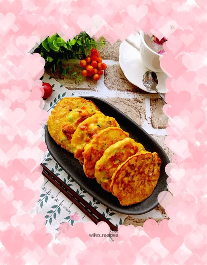 Egg-flavored potato cakes