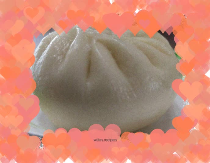 Eyebrow Bean Chili Bun