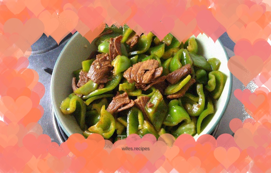 Fried pork slices with green pepper