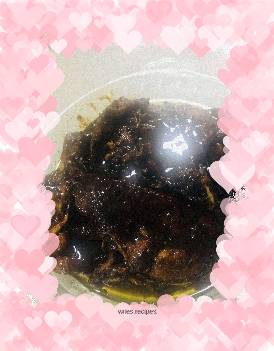 Fried pork ribs with soy sauce