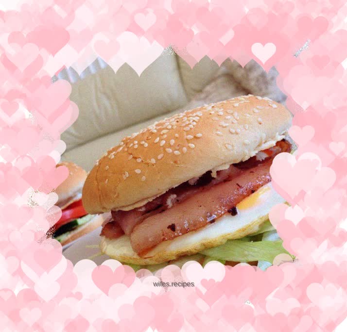 Bacon burger - a refreshing breakfast