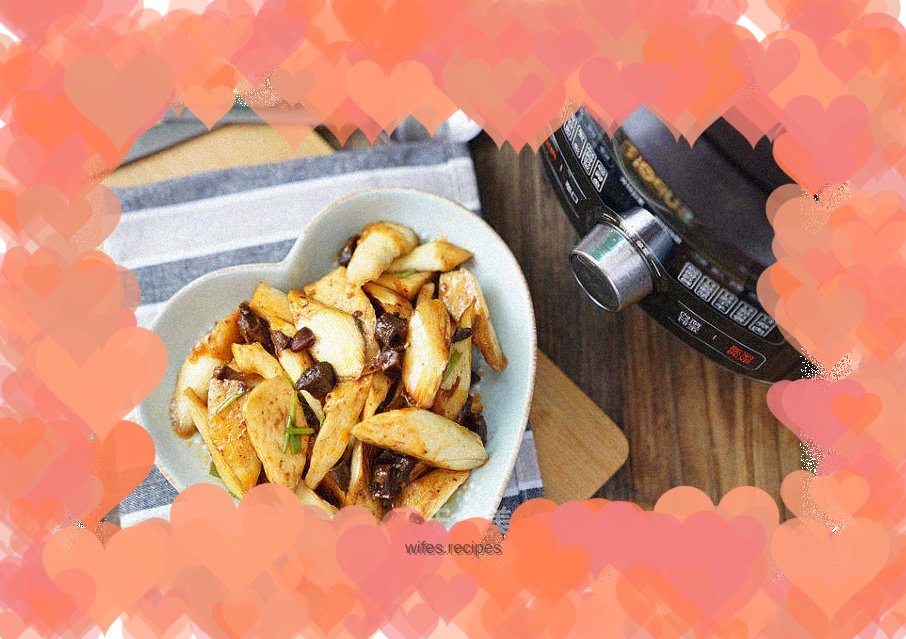 Braised Wild Rice with Mushroom Sauce