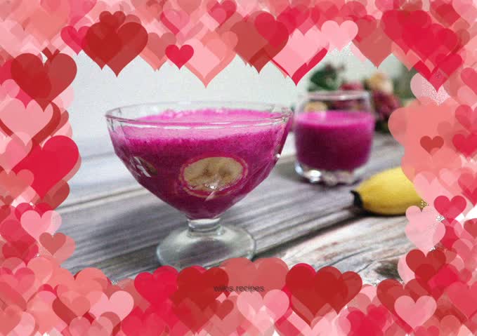 Dragon Fruit Banana Milkshake