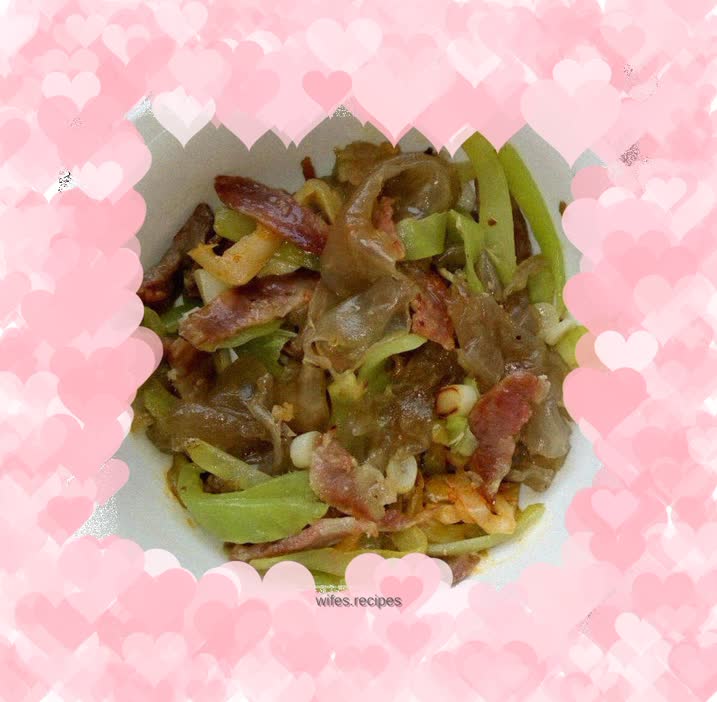 Stir-fried Vermicelli with Lettuce and Sausage