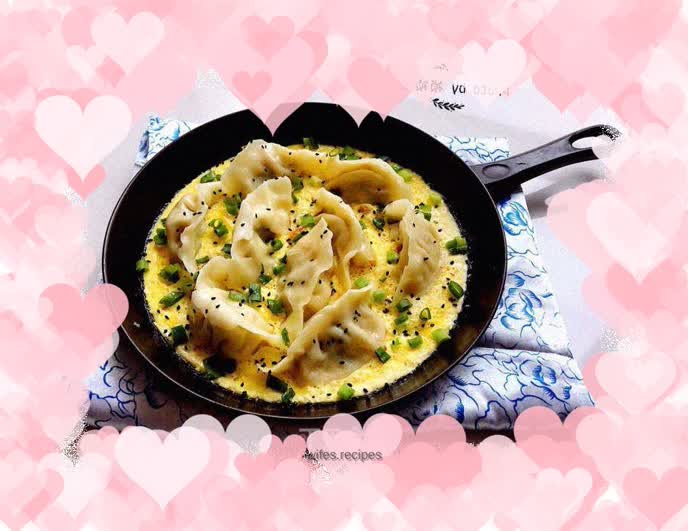 Omelette dumplings