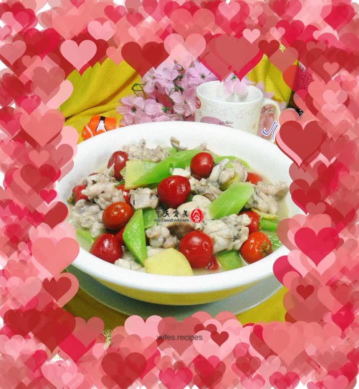 Bullfrog with Pickled Peppers and Lettuce