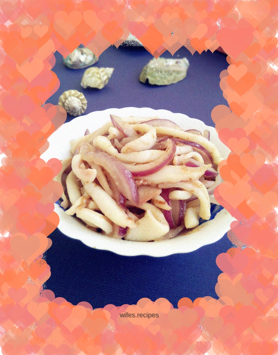 Squid with fried onions