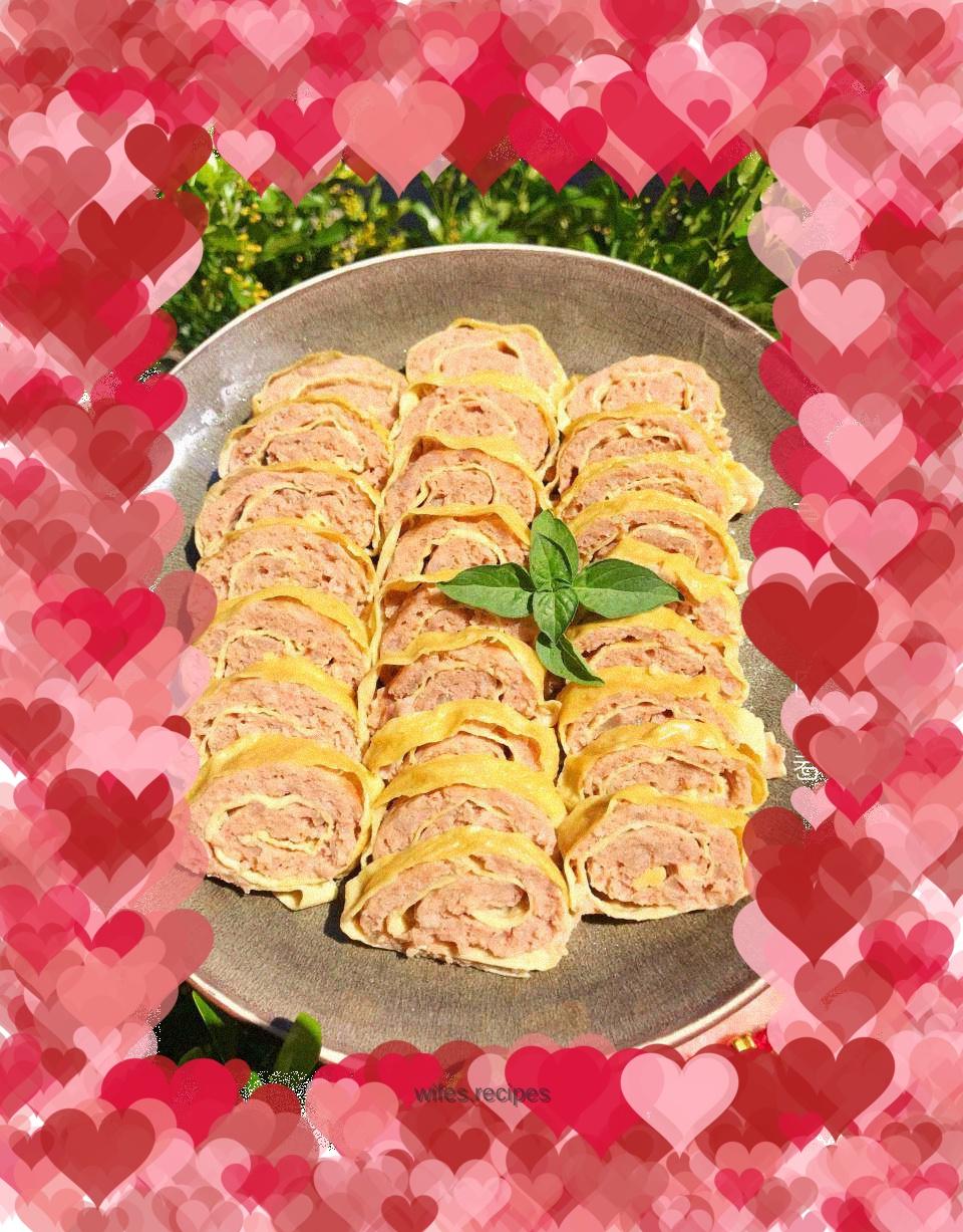 Bean skin and meat rolls are full of nutrition