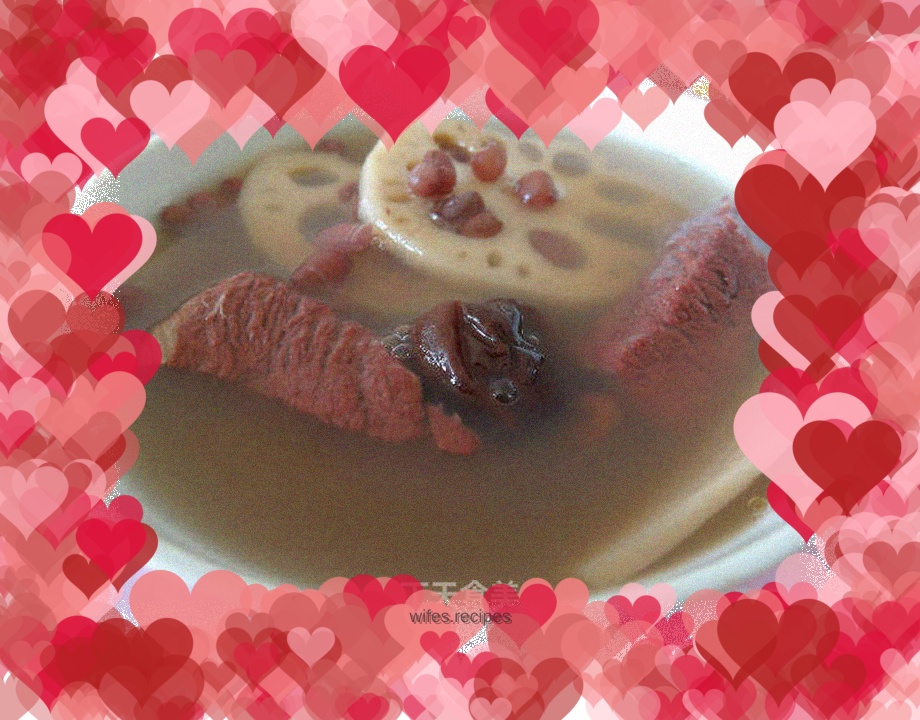 Red bean, lotus root and beef soup