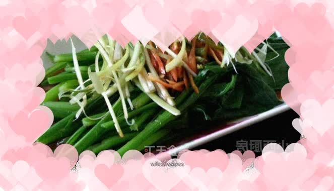 A refreshing addition to the New Year’s Eve dinner – kale with soy sauce