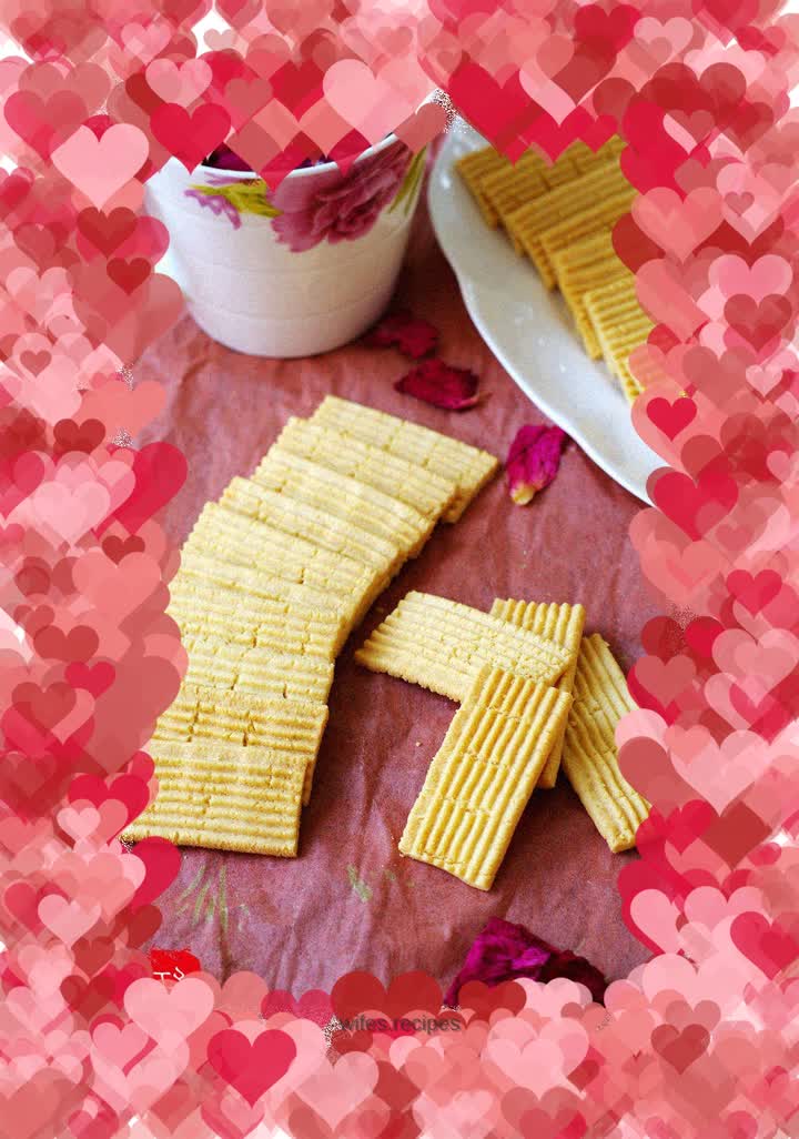 Machine-made butter biscuits