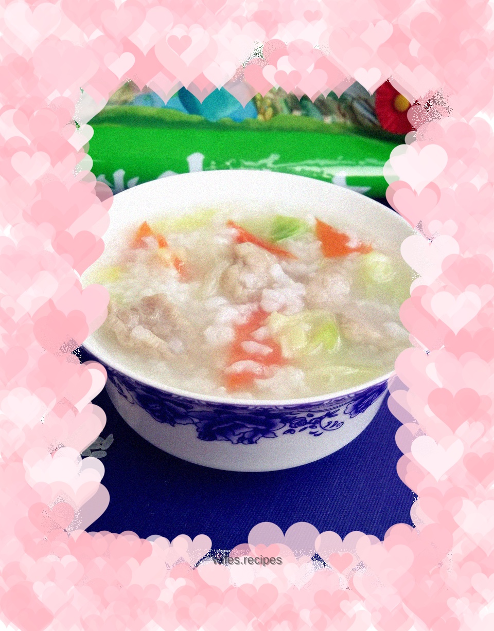 Polished rice, meat and vegetable porridge