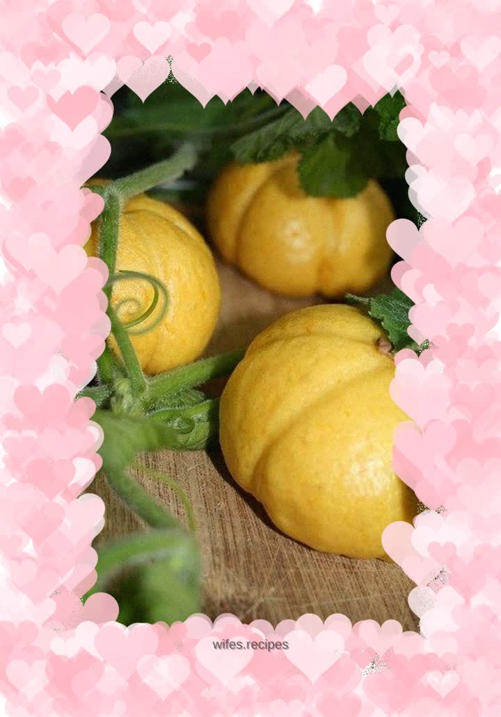 Delicious and cute pumpkin buns