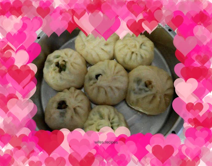 Vegetarian fennel buns