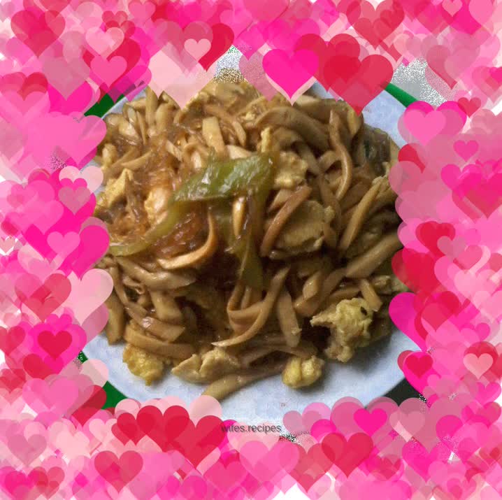 Spicy fried vermicelli with king spores mushroom