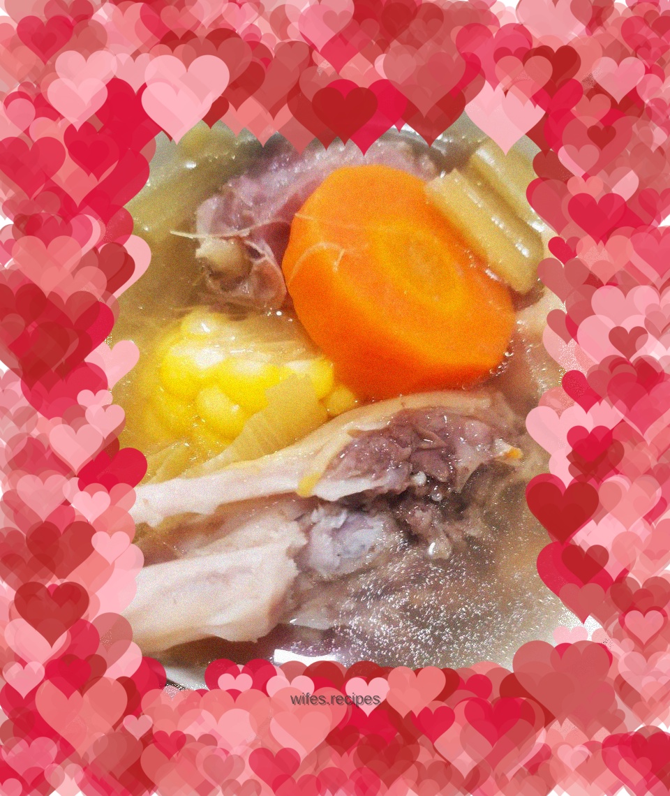 Duck bone, corn and carrot soup