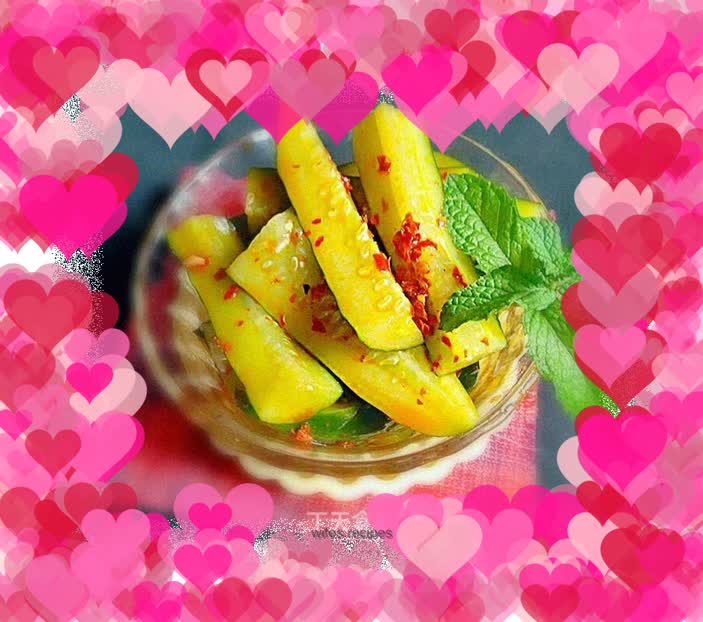 Hot and sour cucumber