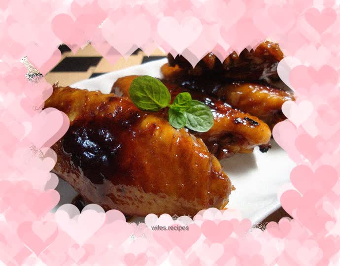 Grilled Chicken Wings with Tomato Sauce