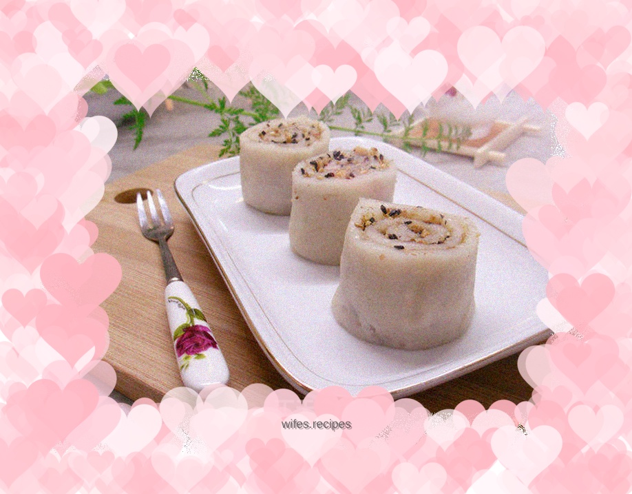 Peanut and sesame glutinous rice rolls
