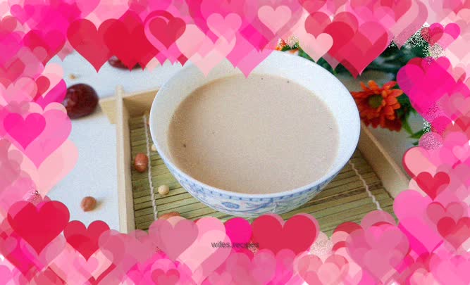 Soybean, peanut, red date soy milk