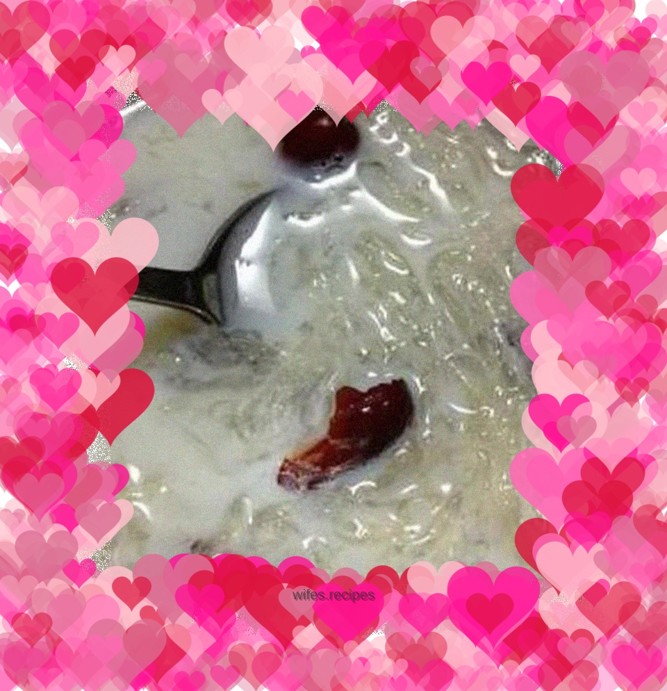 Rock sugar bird's nest soup